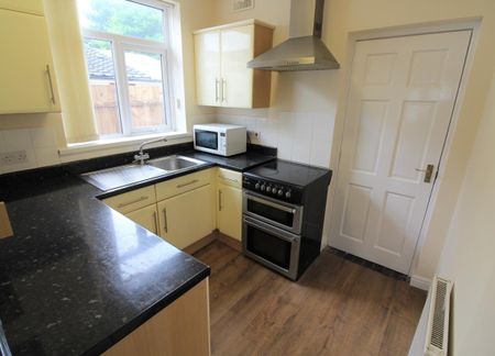 Doveridge Road, Hall Green B28 0LS - Photo 5