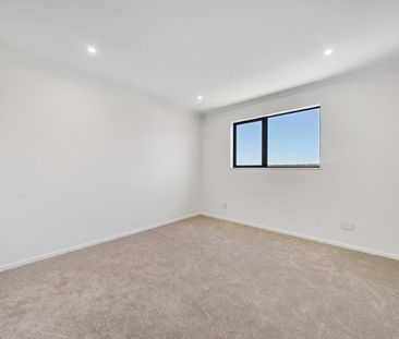 26B Rangataua Place, Manurewa, Auckland - Photo 2