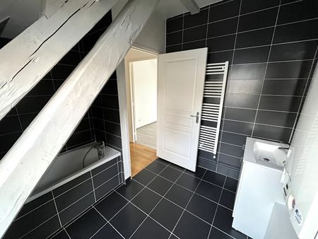 Location Appartement 3 pièces 59m² - Photo 5