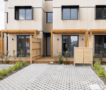 Modern, Warm, Dry & Healthy - 3-Bedroom Terrace Home with Big Savin... - Photo 3