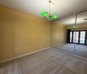 Spacious Family Living with Exceptional Entertaining in a Premium L... - Photo 5