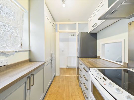 Chatterton House, - Photo 1