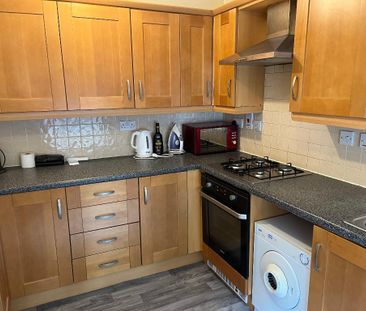 3 bedroom terraced house to rent - Photo 6