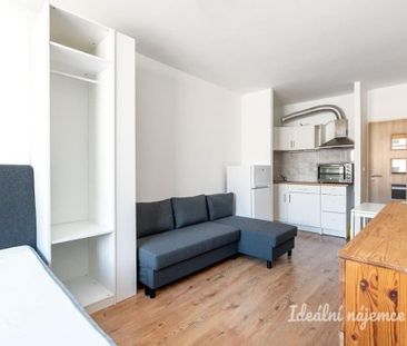 Pronájem bytu 1+kk 25 m2 - Fotografie 1
