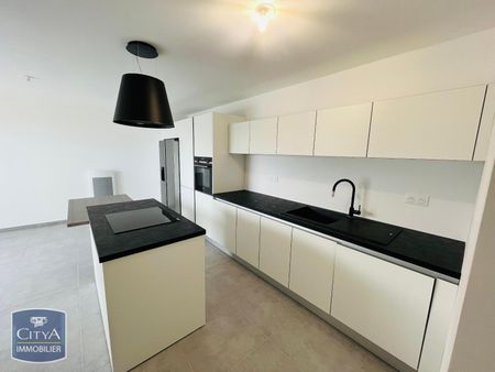 Location Appartement 4 pièces 79m² LA TURBIE 06320 - Photo 3