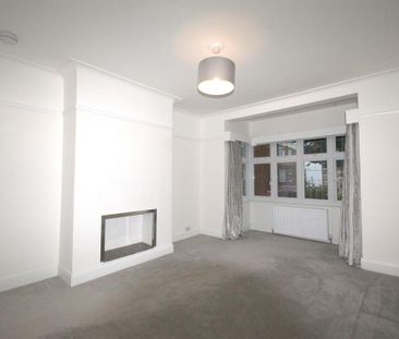2 bedroom maisonette to rent - Photo 2