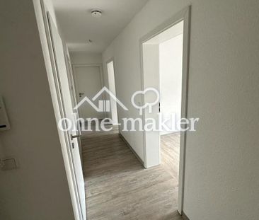 Wunderschöne sanierte 1 und 4 Zimmer Wohnung mit Fußbodenheizung un... - Photo 1
