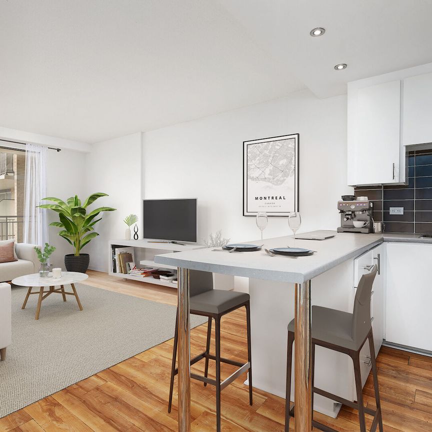 1825 Ste Rose Street, Montréal, QC - Photo 1