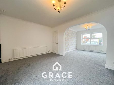 3 bedroom terraced house to rent - Photo 3