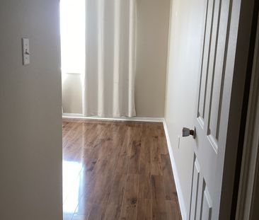 For Lease - 29 Ecopark Gate Unit# 2, Toronto, Ontario - Photo 4