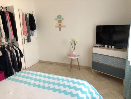 Location Appartement 4 pièces 134m² - Photo 4