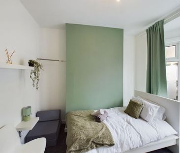 4 bedroom house of multiple occupation to rent - Photo 5