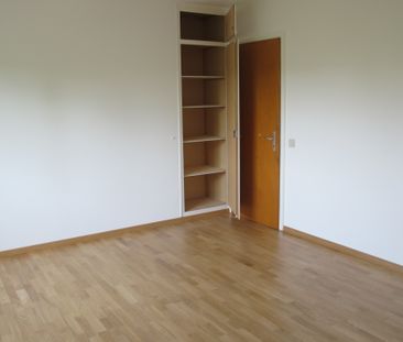 Grosszügige 3-Zimmer Dachwohnung - Photo 5