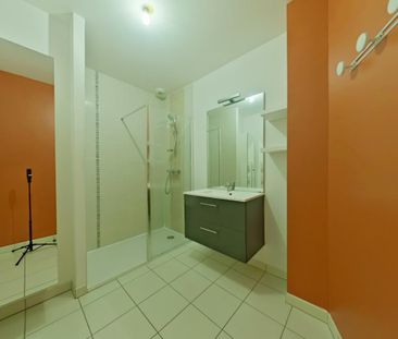 Location Appartement 2 pièces 90m² POITIERS 86000 - Photo 5