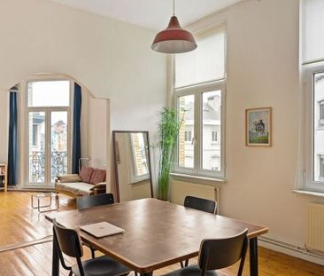 Appartement te huur in Antwerpen voor € 875 met 1 slaapkamer - Photo 4