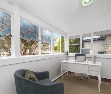 Charming Refurbished Inner-City Home - Photo 1