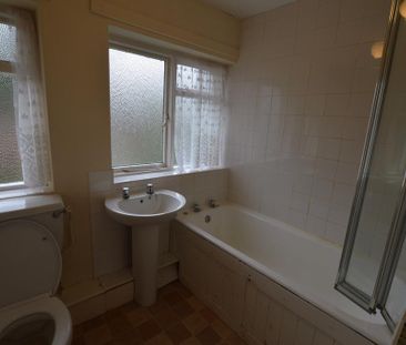 3 bedroom terraced house to rent - Photo 5