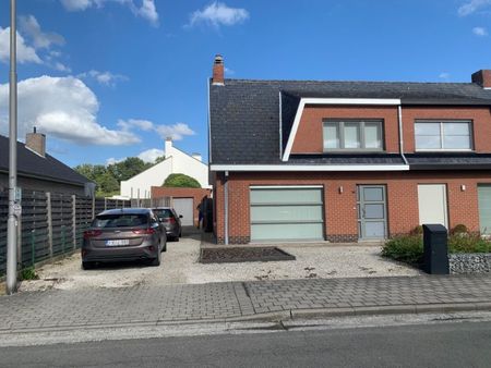 Ruime halfopen bebouwing met tuin en garage! - Photo 5