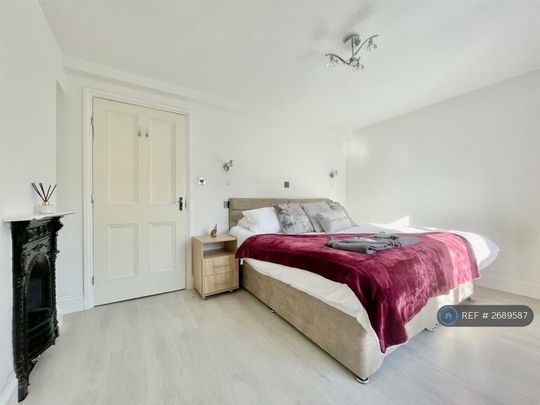 2 bedroom detached house to rent - Photo 1