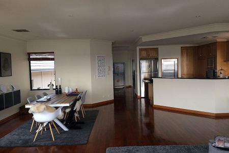 ONE OF THE BEST - Photo 4