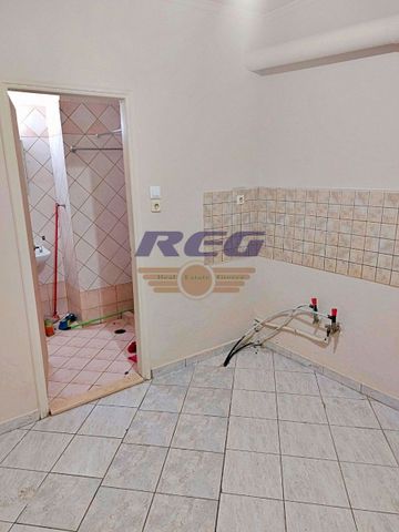 Κτίριο για ενοικίαση Αγίου Μελετίου - Πλατεία Βικτωρίας - Μάρνη (Λεωφόρος Πατησίων - Λεωφόρος Αχαρνών) - Photo 2