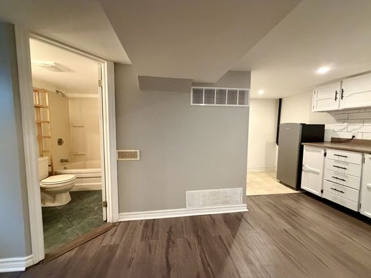 For Lease - 71 English Street Unit# Bsmnt, Brampton, Ontario - Photo 1