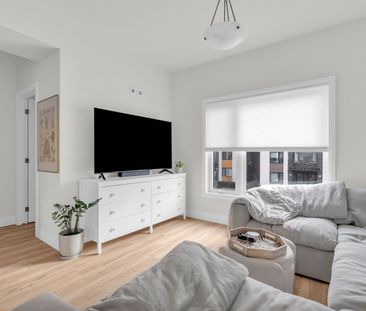 For Lease - 36 Lily Lane, Guelph, Ontario - Photo 2