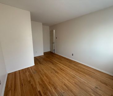 For Lease - 36 Rosefield Drive, Halton Hills, Ontario - Photo 2