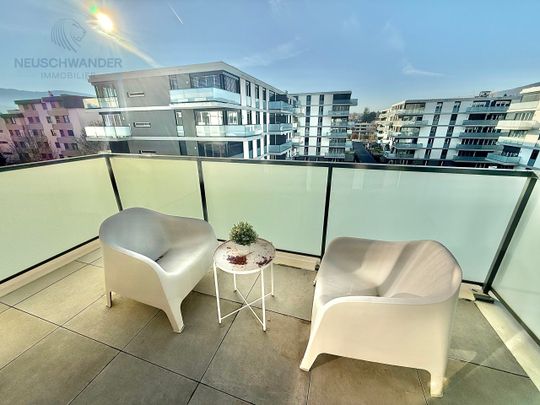 Surrounded by greenery and close to the city center - Foto 1