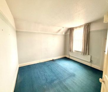3 bedroom detached house to rent - Photo 2