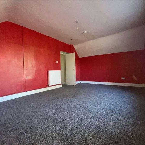 High Street, Winterbourne, Bristol, Gloucestershire, BS36 - Photo 1