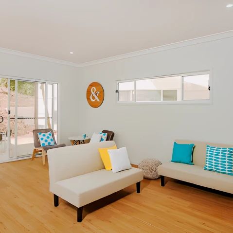 1 Bedroom Apartment - Photo 1