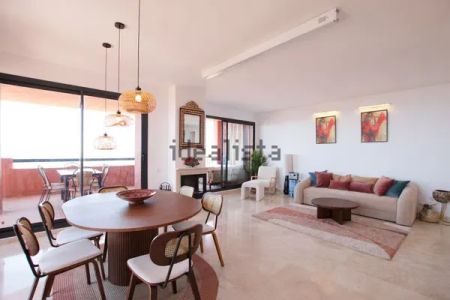 Alquiler de piso en Sitio de Calahonda - Photo 2