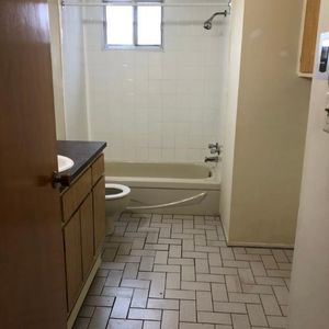 3 1/2 Rosemere - Photo 2