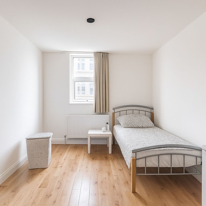 Studio Flat, High Road, N22 - Photo 1