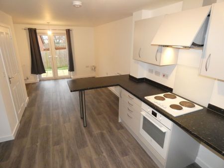 2 bed House - To Let - Photo 5