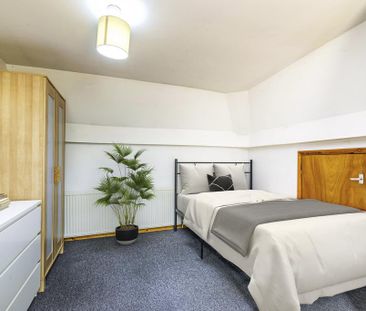 5 bedroom semi-detached house to rent - Photo 5