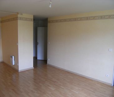 Location Appartement 1 pièce 33m² - Photo 5