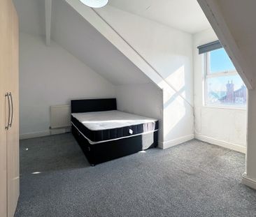 2 Bedroom Apartment for rent in Ash Road - Photo 3