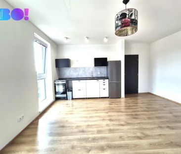 Pronájem bytu 1+kk, 37 m - Fotografie 2