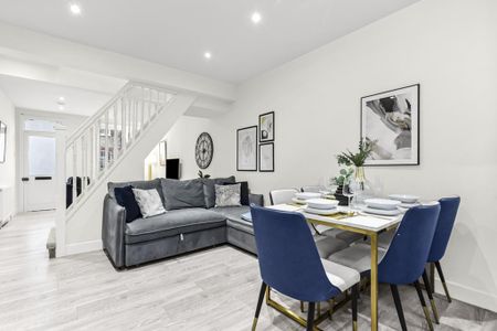 2 bedroom serviced apartment to rent - Photo 4