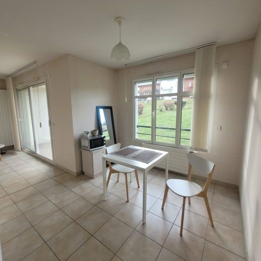 Location Appartement 1 pièce 32m² JACOB BELLECOMBETTE 73000 - Photo 1