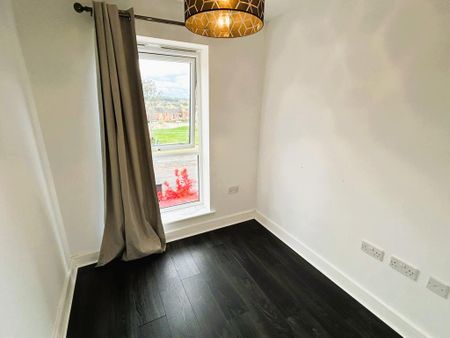 3 bedroom terraced house to rent - Photo 5