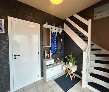 Instapklare woning met drie slaapkamers en garage te huur Roeselare! - Photo 3