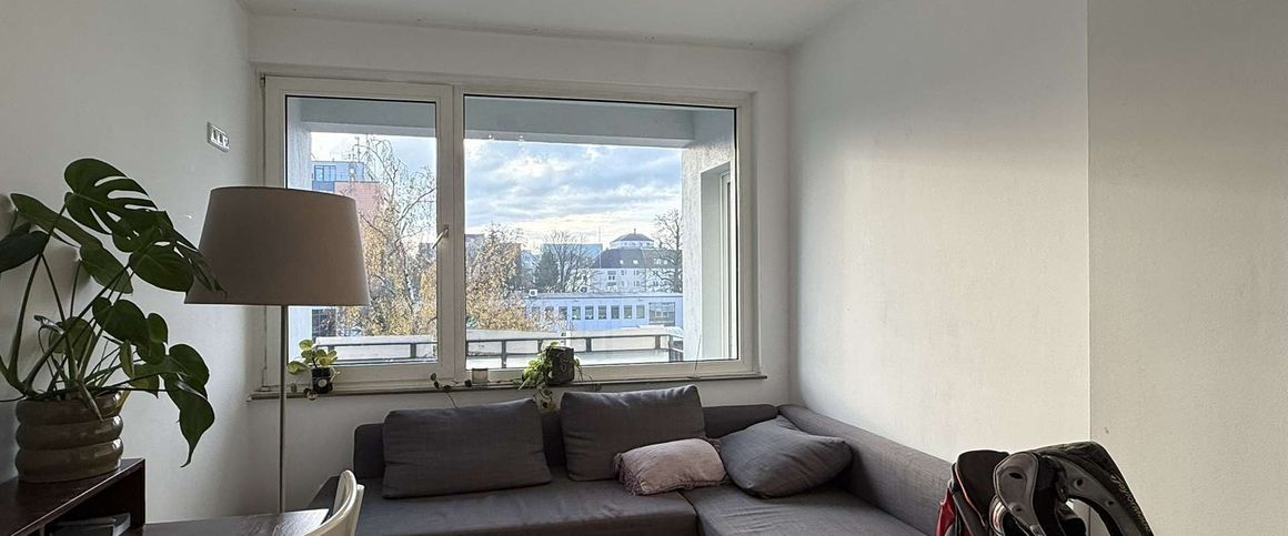 KREFELD-CITY - MODERNE 3-ZIMMERWOHNUNG MIT NEUEM BADEZIMMER & 2 BALKONEN - Foto 1