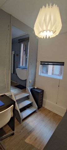Beau studio meublé de 12,02m² à la location, situé rue Coignebert à Rouen, 365€ charges comprises - Photo 5