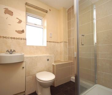 1 bed Terraced for rent - Photo 6