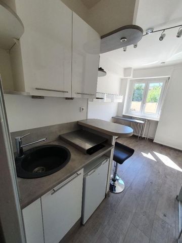 Location Appartement 1 pièce 11m² NANCY 54000 - Photo 3