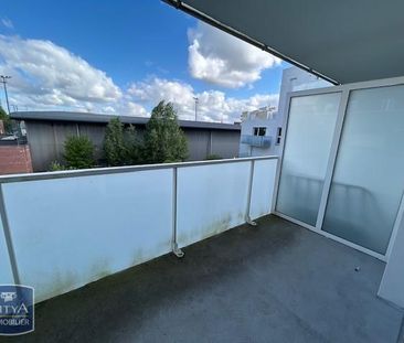 Location Appartement 2 pièces 45m² LILLE 59000 - Photo 6