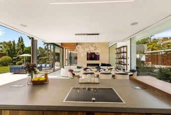 6 bedroom luxury Villa for rent in Nueva Andalucia, Andalusia